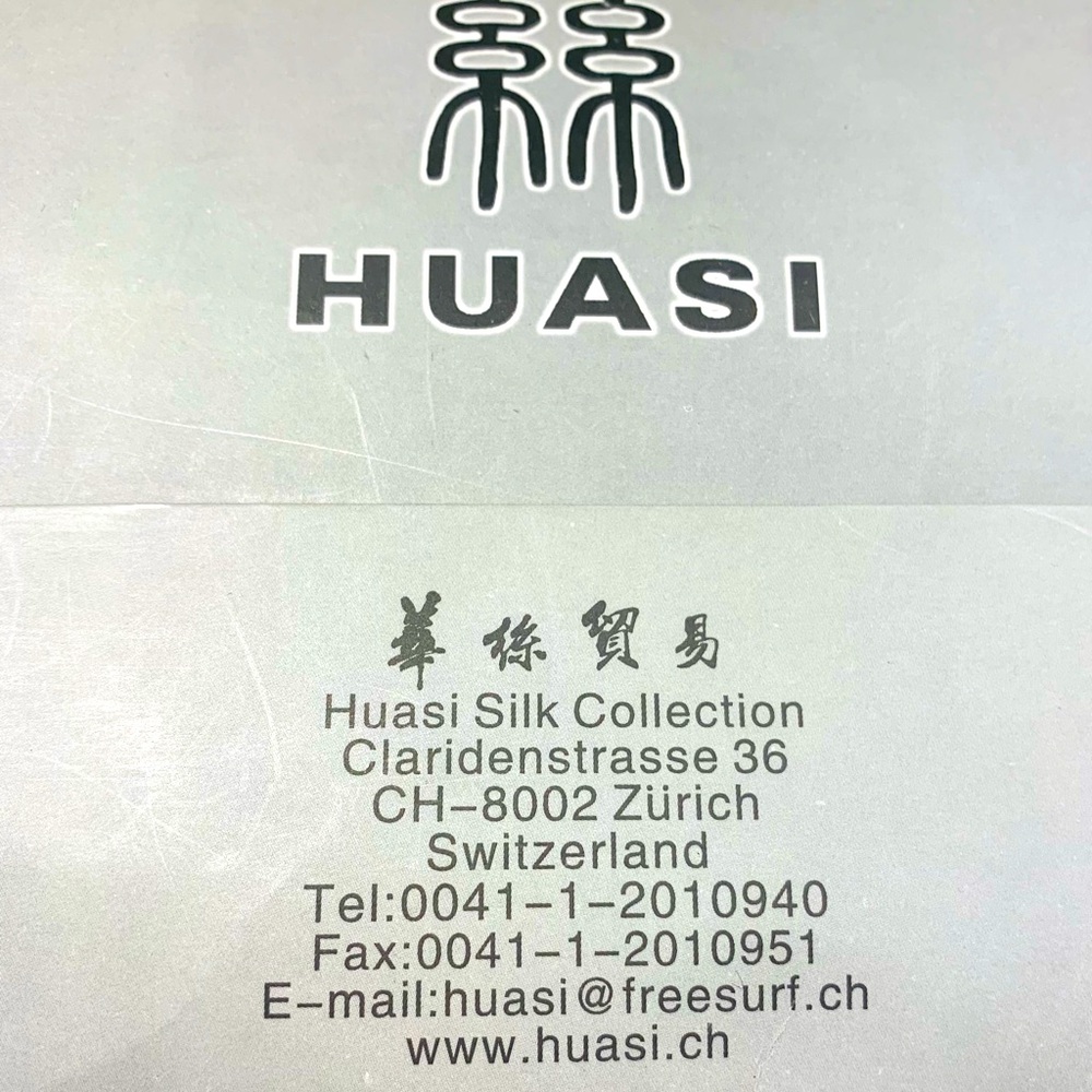 HUASI Silk Scarf - Cats